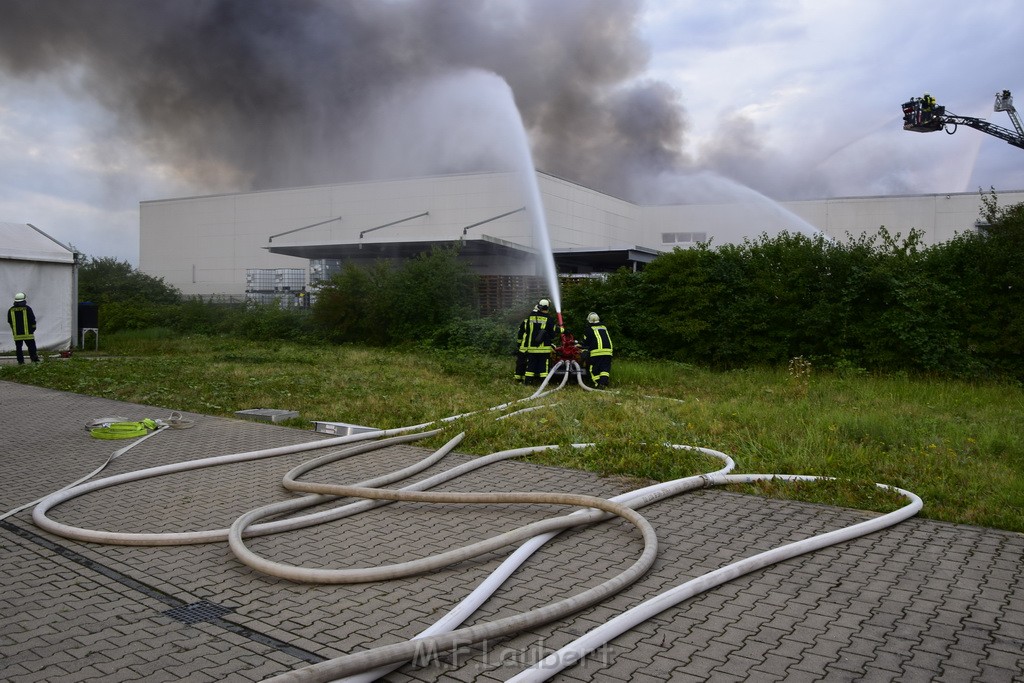 Grossbrand Halle Troisdorf Kriegsdorf Junkersring P128.JPG - Miklos Laubert